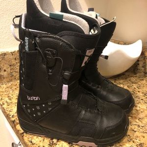 Burton Mint Women’s Snowboarding Boots